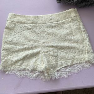 Women’s Lace shorts